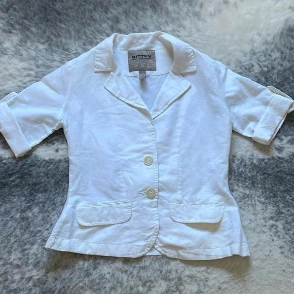 Bitten Blazer - Picture 1 of 16